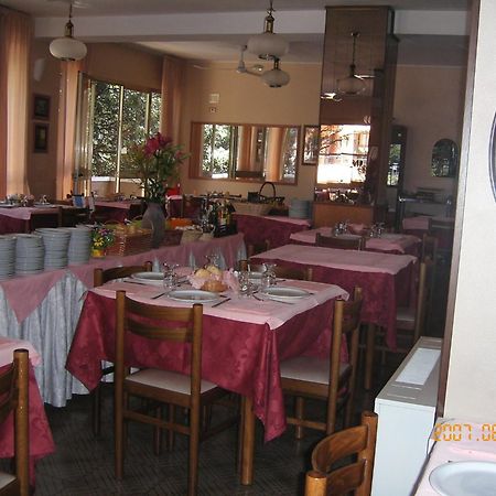 Hotel Marselli Rimini Eksteriør bilde