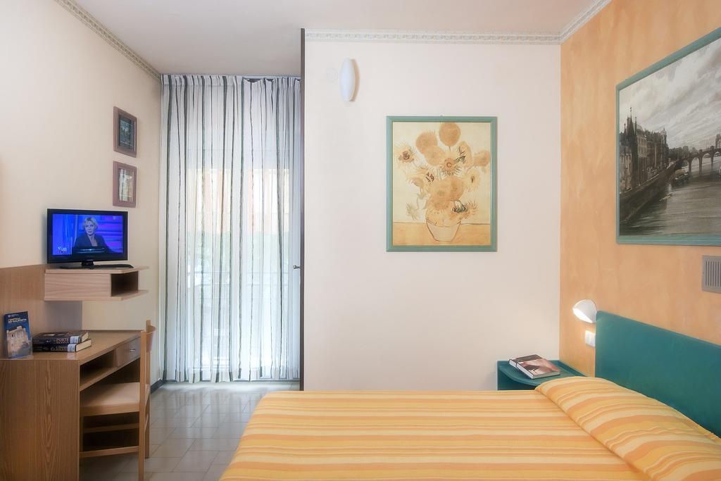 Hotel Marselli Rimini Eksteriør bilde