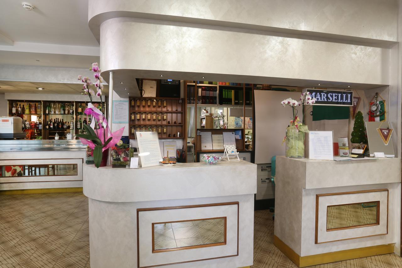Hotel Marselli Rimini Eksteriør bilde
