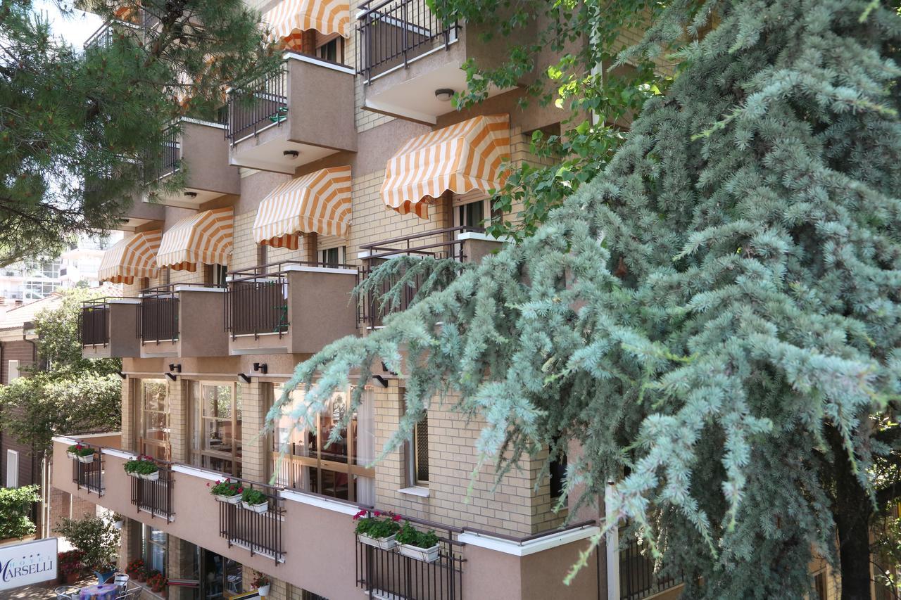 Hotel Marselli Rimini Eksteriør bilde